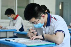 中考试卷网：助你备战中考的最佳学习资源